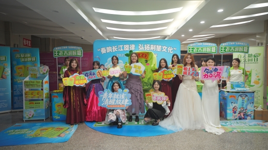 5240ad2378fb16bec96a24f6ff87243