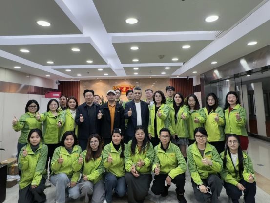 AEFDB3DF-CE74-4BD9-ADCC-AAE858BD3361_1_105_c